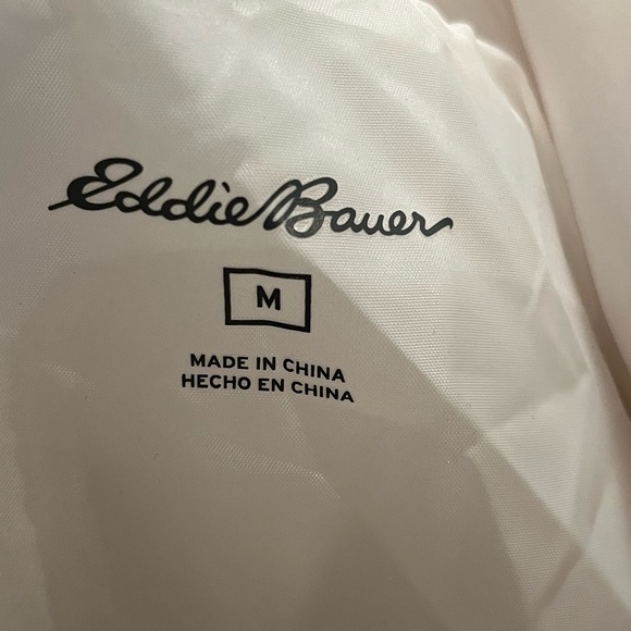 Woman’s Eddie Bauer medium NEW puffer white cream winter jacket puffer coat - Picture 7 of 11